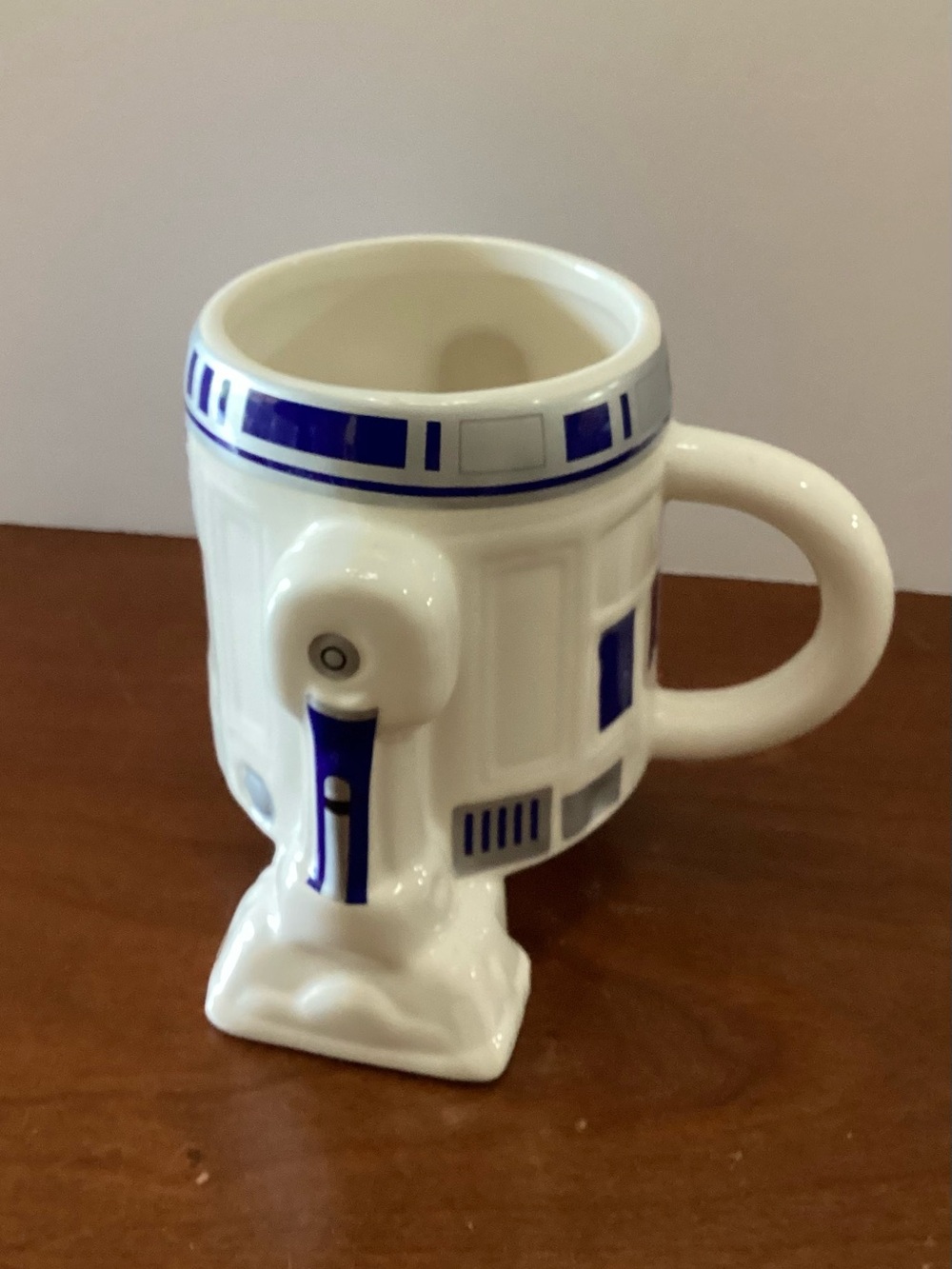 Star Wars R2 D2 Mug - Picture 4 of 7